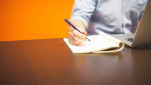 Questions to Ask while Hiring a Professional for Laptop Repair